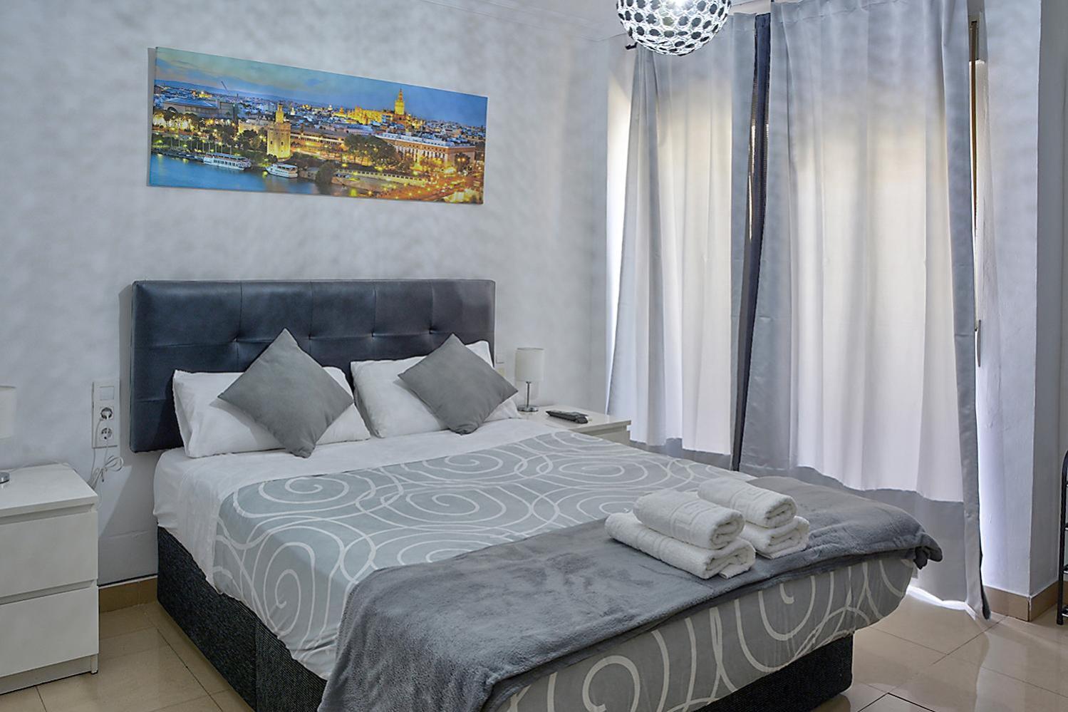 Apartamento Muralla Севилья Экстерьер фото